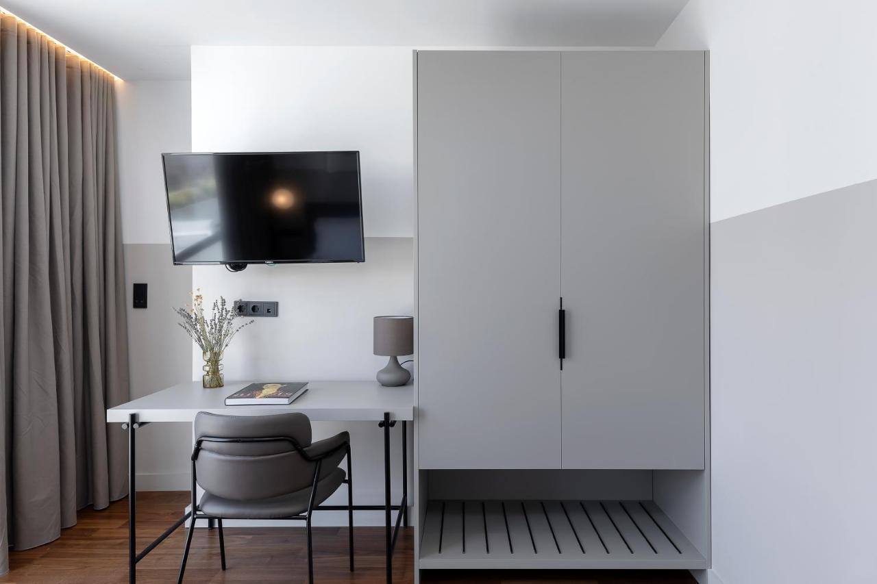 The Athenians Art Apartments Atenas Exterior foto