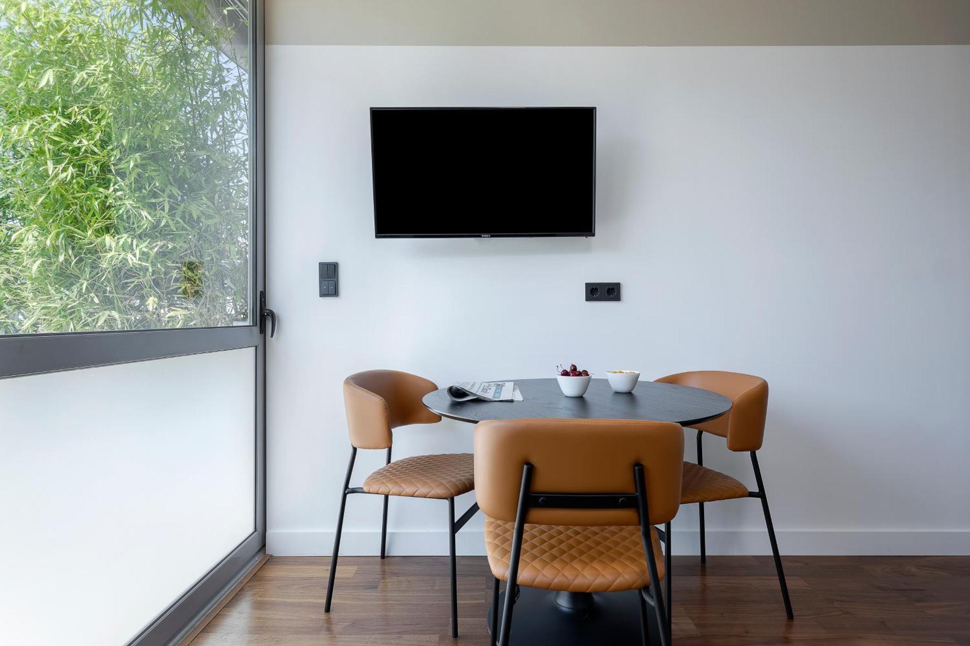 The Athenians Art Apartments Atenas Exterior foto