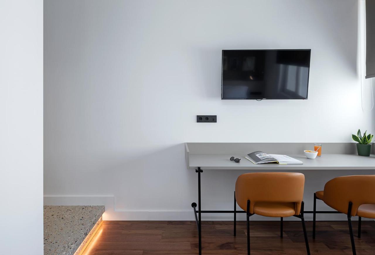 The Athenians Art Apartments Atenas Exterior foto